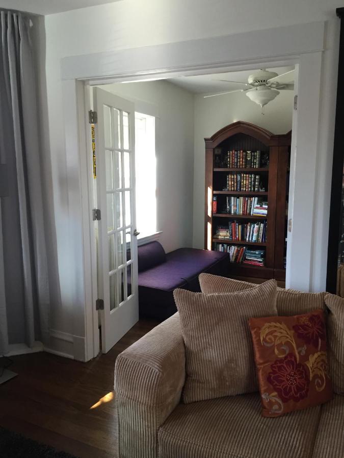 Oak Park Beauties - Tree Lined Streets - Walkable Apartment Exterior photo